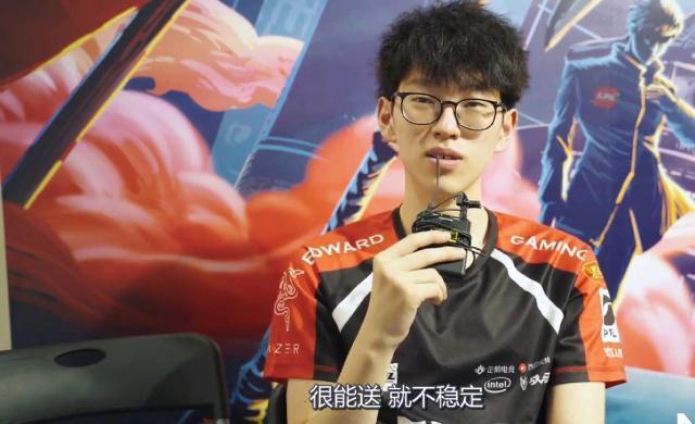 在激烈的德