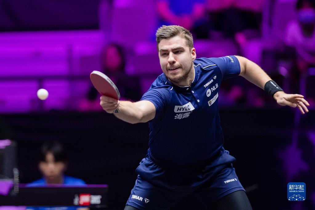 展现出了成 展现出了成