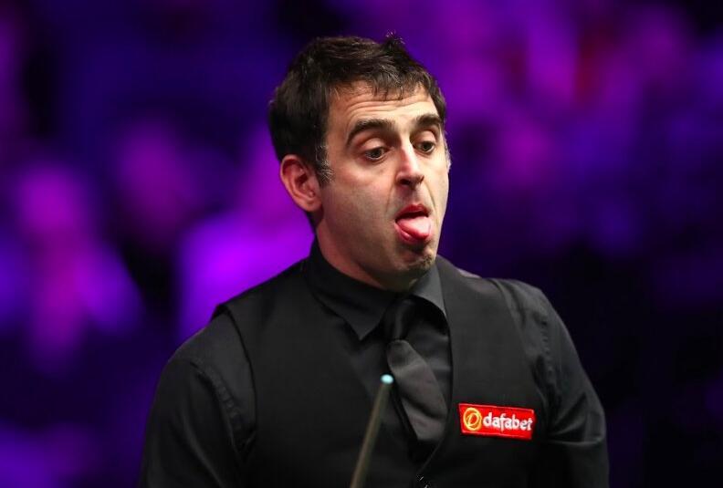 相比之下 相比之下