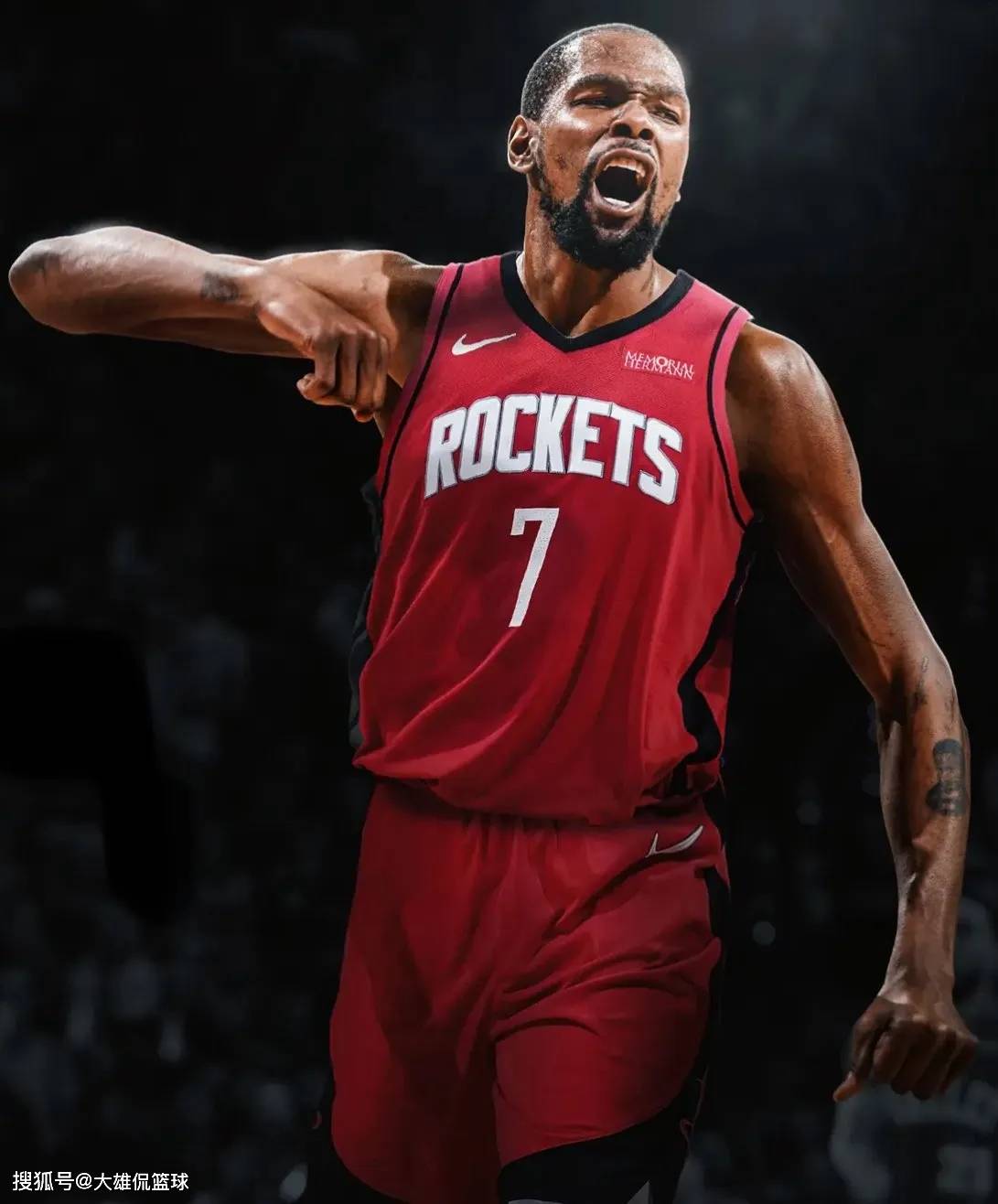 姿上有突出 姿上有突出