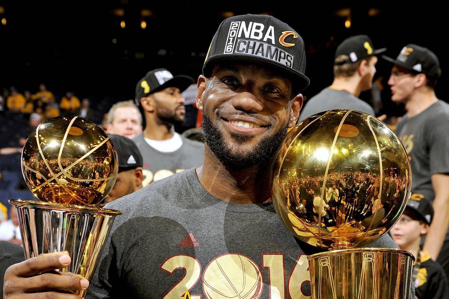 围绕本次W 围绕本次W