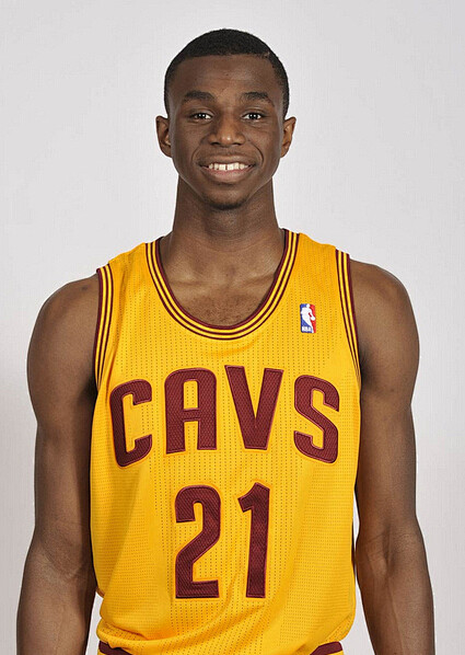 场强强对话 场强强对话